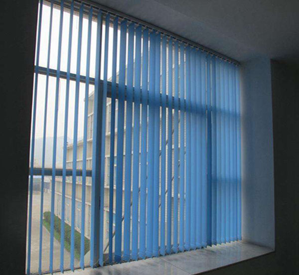 写字楼垂直帘图片 写字楼垂直帘图片